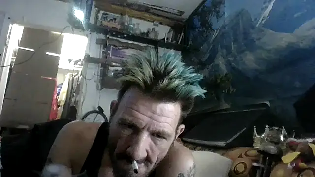 Snapshot of gettinit2wice chatting on June 2026 05:50:02 AM gettinit2wice online show from June 2026 05:50:02 AM