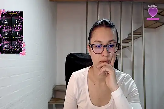 Snapshot of Jessie_Desire chatting on February 2026 01:36:02 AM Jessie Desire online show from February 2026 01:36:02 AM