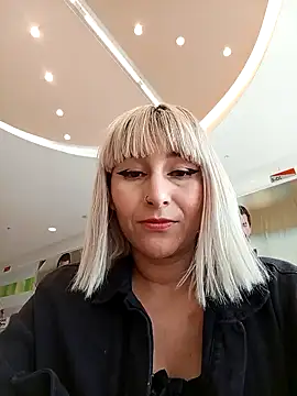 florecita9 online show from December 2024 09:08:01 PM