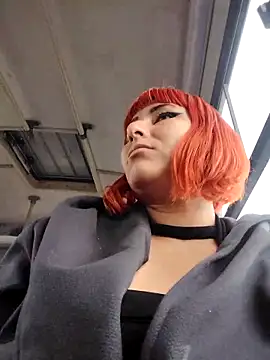 florecita9 online show from October 2025 04:28:01 PM