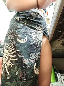 florecita9 online show from April 2026 06:09:01 PM