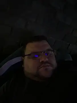 Mikey-HH online show from October 2025 04:05:02 PM