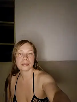 katiestevens online show from October 2025 08:50:02 PM