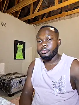 Snapshot of LaughRiotX chatting on October 2025 06:53:02 PM LaughRiotX online show from October 2025 06:53:02 PM