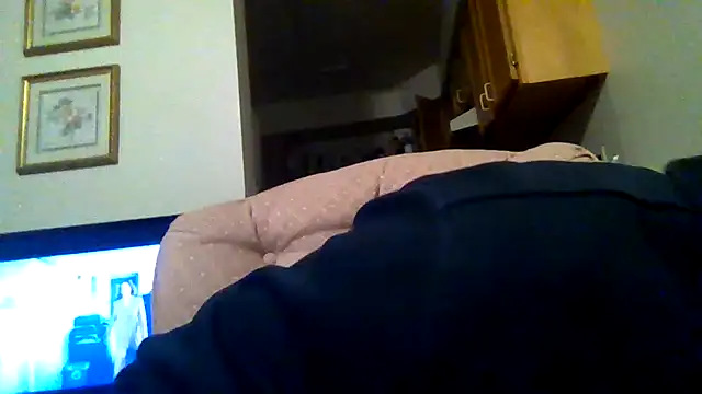 kollzCloudzz online show from May 2026 06:12:02 PM