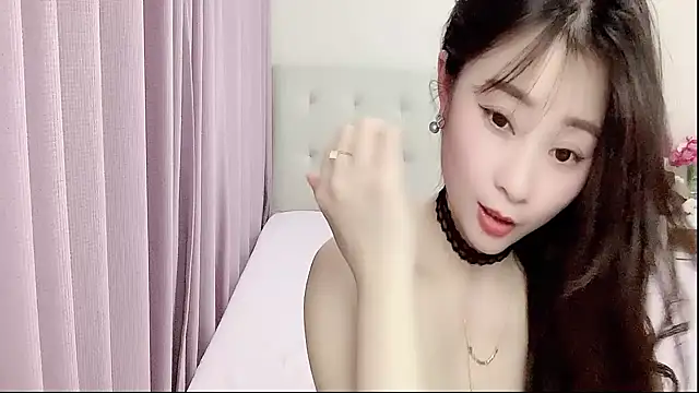 aisha123123 online show from February 2025 03:04:02 PM