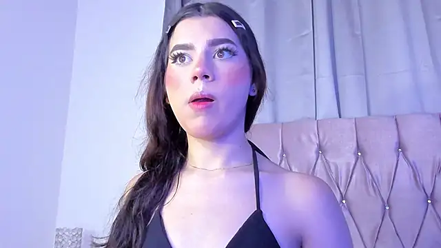 Snapshot of Ashley_piinkk_ chatting on March 2025 05:27:01 AM Ashley piinkk  online show from March 2025 05:27:01 AM