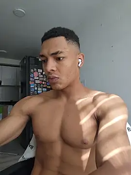 Jhonyblack 1 online show from April 2026 02:08:01 PM