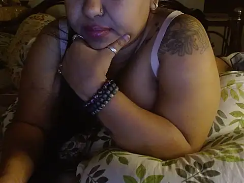 Snapshot of TASHa009 chatting on February 2026 07:59:01 PM TASHa009 online show from February 2026 07:59:01 PM