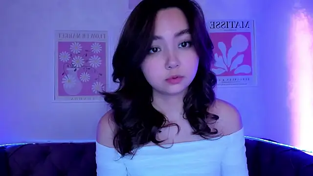 Fluffy Rose online show from January 2025 11:53:02 AM