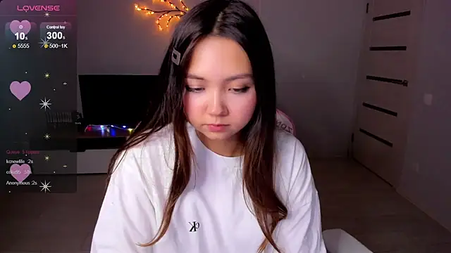 Fluffy Rose online show from September 2025 02:33:01 PM