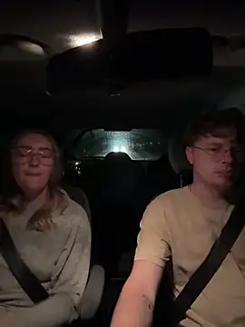 xX HotCouple Xx online show from October 2025 06:20:01 PM