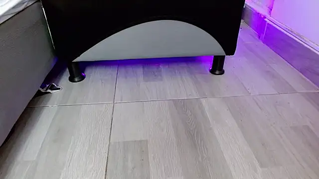 sara-bbc-dominant online show from November 2025 11:38:01 PM