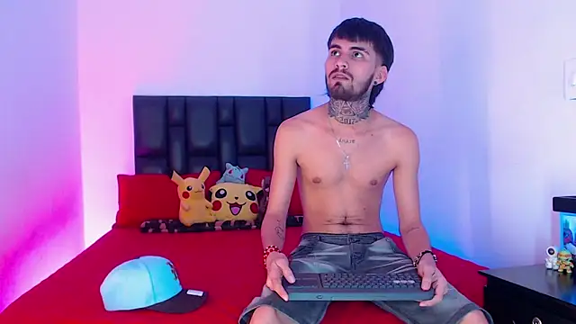 Snapshot of Brutal_Sex_Fucking chatting on January 2025 08:07:01 PM Brutal Sex Fucking online show from January 2025 08:07:01 PM