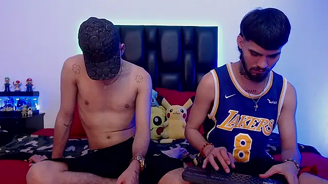 Snapshot of Brutal_Sex_Fucking chatting on February 2025 10:20:02 PM Brutal Sex Fucking online show from February 2025 10:20:02 PM
