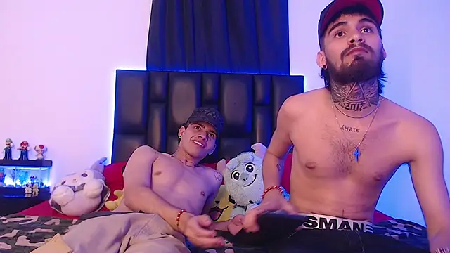 Snapshot of Brutal_Sex_Fucking chatting on March 2025 11:47:01 PM Brutal Sex Fucking online show from March 2025 11:47:01 PM