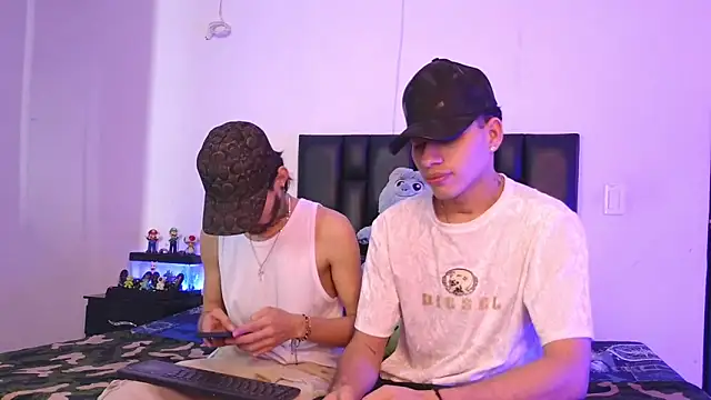 Snapshot of Brutal_Sex_Fucking chatting on September 2025 11:26:02 PM Brutal Sex Fucking online show from September 2025 11:26:02 PM