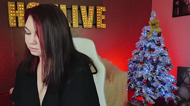 Lilumytrend online show from January 2025 12:19:02 PM