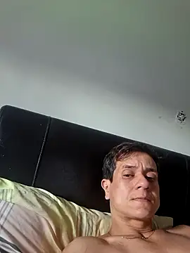 Tulio maravilha12 online show from March 2026 03:52:01 PM