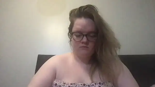 honeyyy24 online show from January 2026 07:08:02 PM