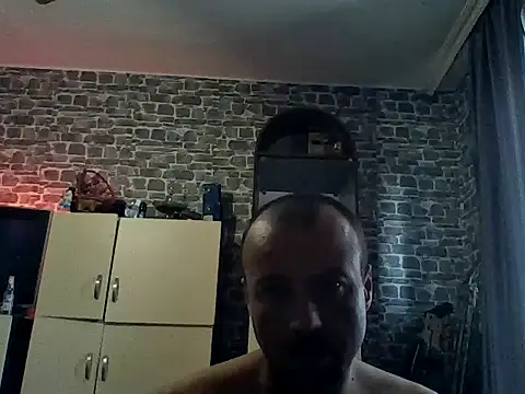 Nikolaiyy online show from May 2026 11:27:01 AM