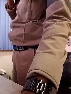 Snapshot of EnriquePersian197 chatting on January 2025 07:50:02 PM EnriquePersian197 online show from January 2025 07:50:02 PM