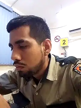 Snapshot of EnriquePersian197 chatting on January 2025 02:19:02 AM EnriquePersian197 online show from January 2025 02:19:02 AM