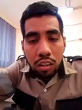 Snapshot of EnriquePersian197 chatting on February 2025 09:29:01 PM EnriquePersian197 online show from February 2025 09:29:01 PM