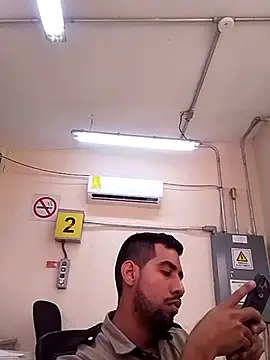 Snapshot of EnriquePersian197 chatting on February 2025 05:21:02 PM EnriquePersian197 online show from February 2025 05:21:02 PM