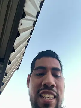 Snapshot of EnriquePersian197 chatting on February 2025 01:17:02 PM EnriquePersian197 online show from February 2025 01:17:02 PM