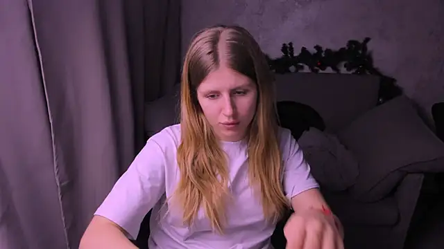 Snapshot of kirraa_ chatting on January 2025 09:08:02 PM kirraa online show from January 2025 09:08:02 PM