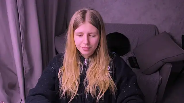 Snapshot of kirraa_ chatting on January 2025 07:58:02 PM kirraa online show from January 2025 07:58:02 PM