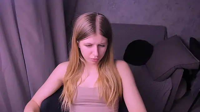 Snapshot of kirraa_ chatting on February 2025 10:21:01 PM kirraa online show from February 2025 10:21:01 PM