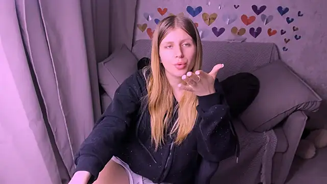 Snapshot of kirraa_ chatting on February 2025 07:39:01 PM kirraa online show from February 2025 07:39:01 PM