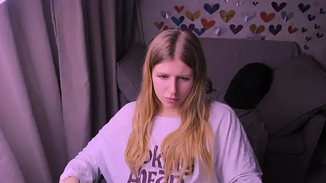 Snapshot of kirraa_ chatting on February 2025 10:42:01 PM kirraa online show from February 2025 10:42:01 PM