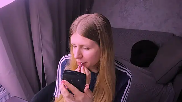 Snapshot of kirraa_ chatting on March 2025 06:54:02 PM kirraa online show from March 2025 06:54:02 PM