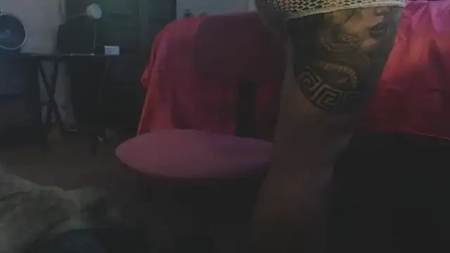 Snapshot of Lola69Rosexxx chatting on February 2025 07:23:01 AM Lola69Rosexxx online show from February 2025 07:23:01 AM