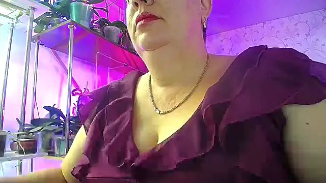  Sweet Woman online show from September 2025 04:34:02 AM