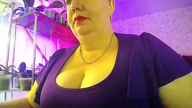Snapshot of _Sweet_Woman chatting on June 2026 07:23:01 AM Sweet Woman online show from June 2026 07:23:01 AM