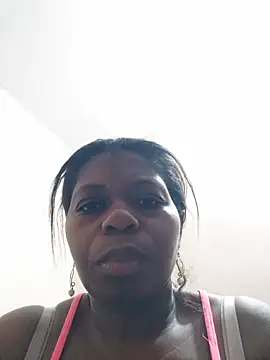 Snapshot of chocolatesexi2 chatting on March 2025 03:48:02 AM chocolatesexi2 online show from March 2025 03:48:02 AM