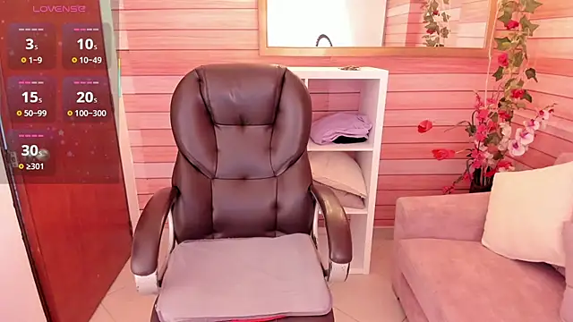 marien thomson  online show from February 2026 02:19:02 AM