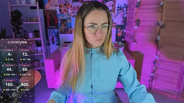 LadyIzabel online show from February 2025 05:29:01 AM