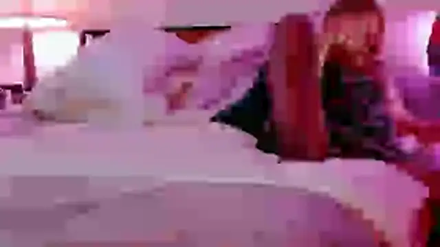 Snapshot of NinasNylonz chatting on October 2025 04:12:01 AM NinasNylonz online show from October 2025 04:12:01 AM