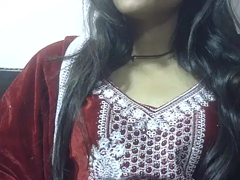 Snapshot of Aayesha chatting on February 2026 01:10:02 AM Aayesha online show from February 2026 01:10:02 AM