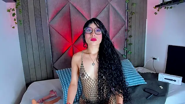 BriaConner  online show from March 2026 02:59:01 AM