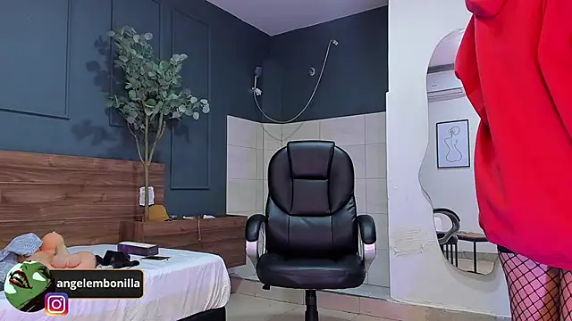 megan morgan01 online show from September 2025 11:43:01 AM