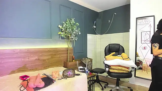 megan morgan01 online show from April 2026 12:34:02 PM