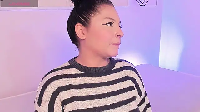 Snapshot of sherylgrey chatting on February 2025 08:17:02 PM sherylgrey online show from February 2025 08:17:02 PM