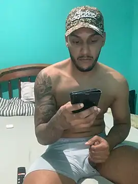 Pinocchiu online show from November 2025 03:07:01 AM