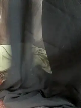 Snapshot of Shikhasexy34 chatting on November 2025 04:45:02 AM Shikhasexy34 online show from November 2025 04:45:02 AM